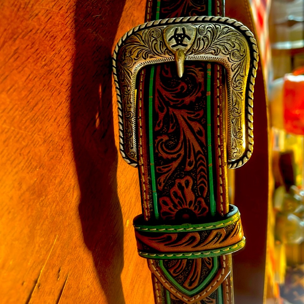 Hand tooled leather Ariat belt never been worn